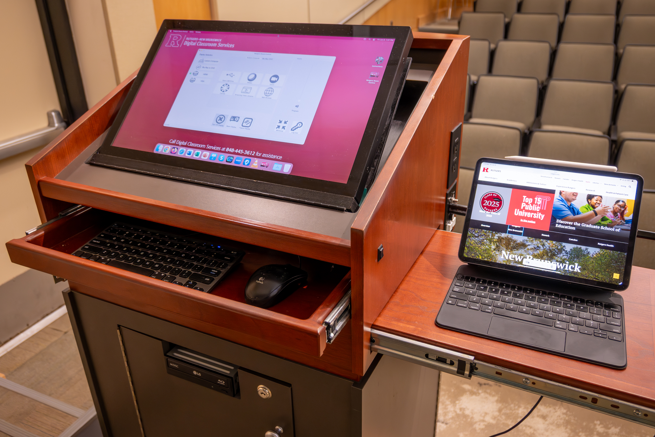 ARH-100- Projecting from a iPad Pro