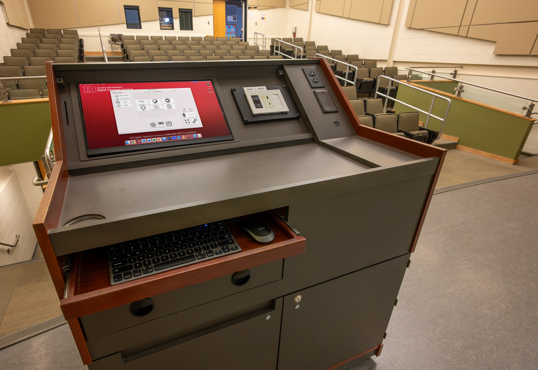 The new Digital Classroom Podium in Art History 200.